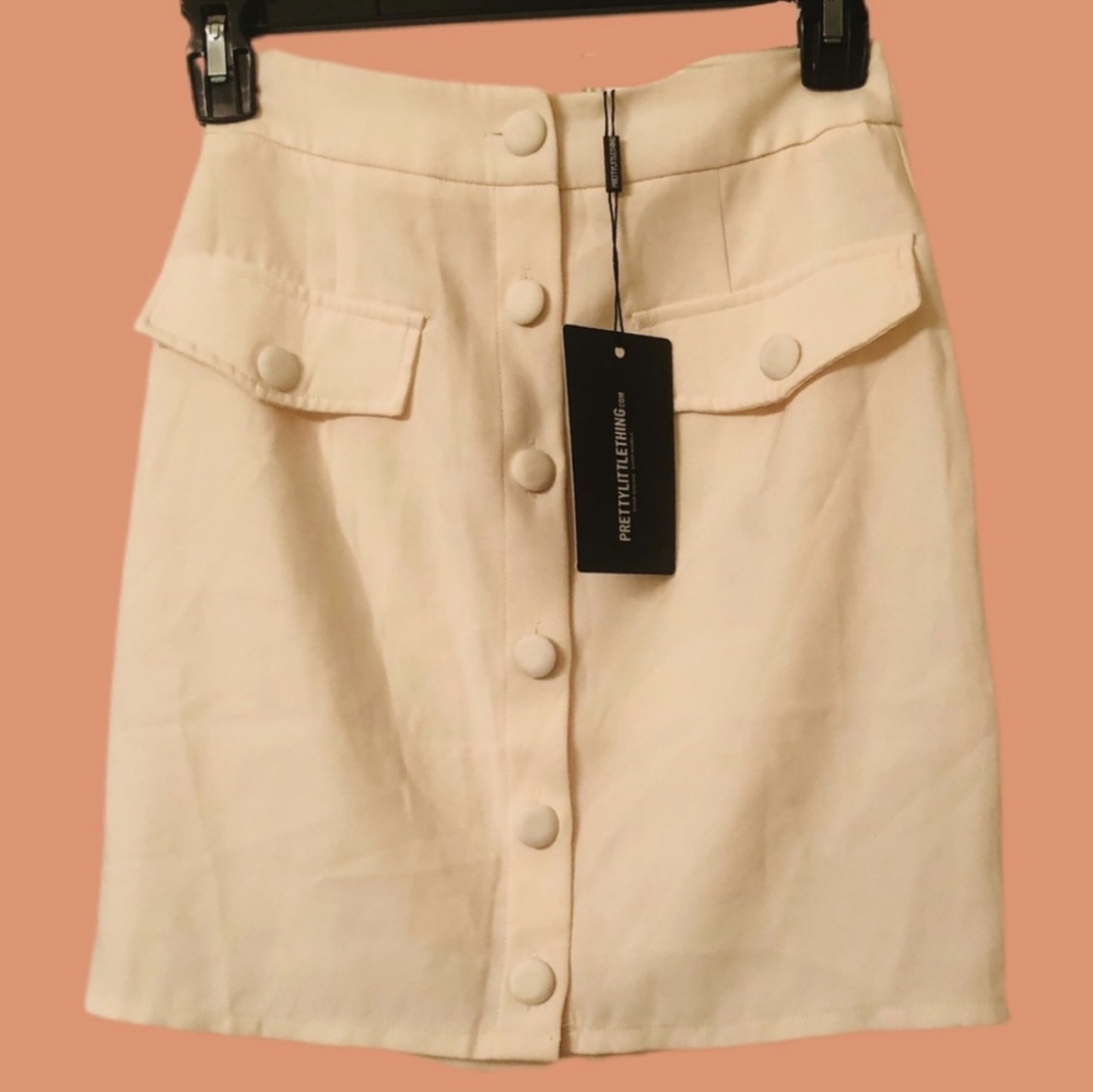 NWT • PrettyLittleThing • mini skirt